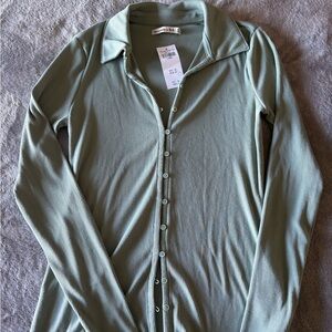 Abercrombie Sage Ribbed Button Front Top